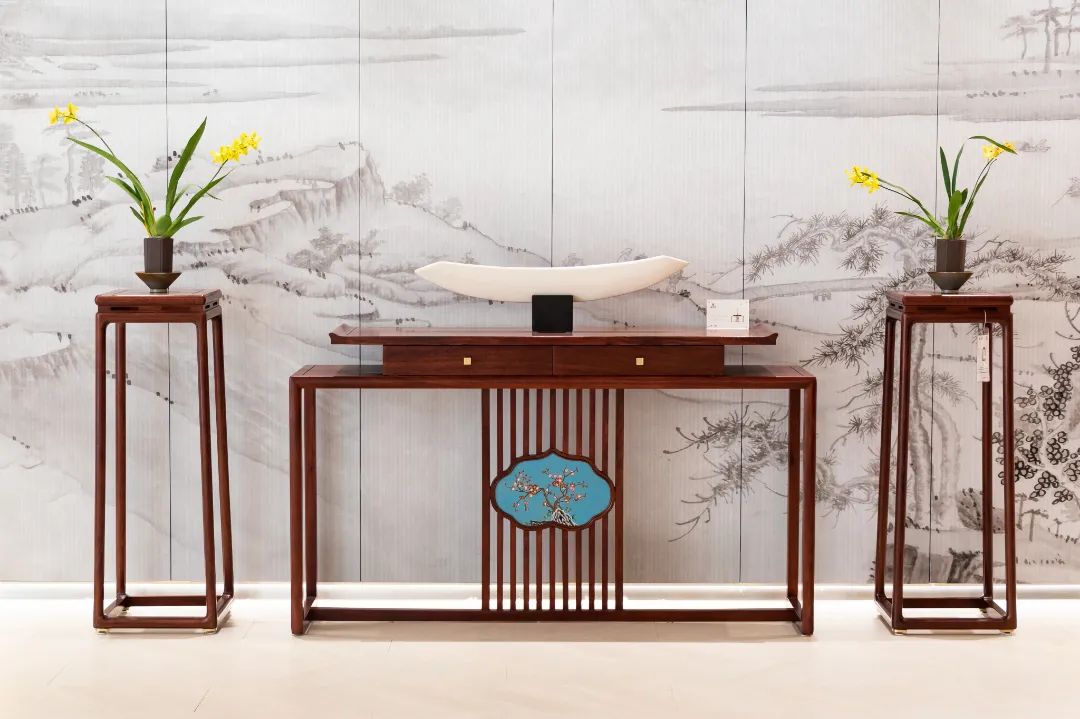 龙顺成&ldquo;御鉴&rdquo;系列